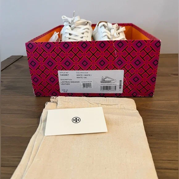 Tory burch ladybug sneaker size 10.5/11 - Picture 4 of 7